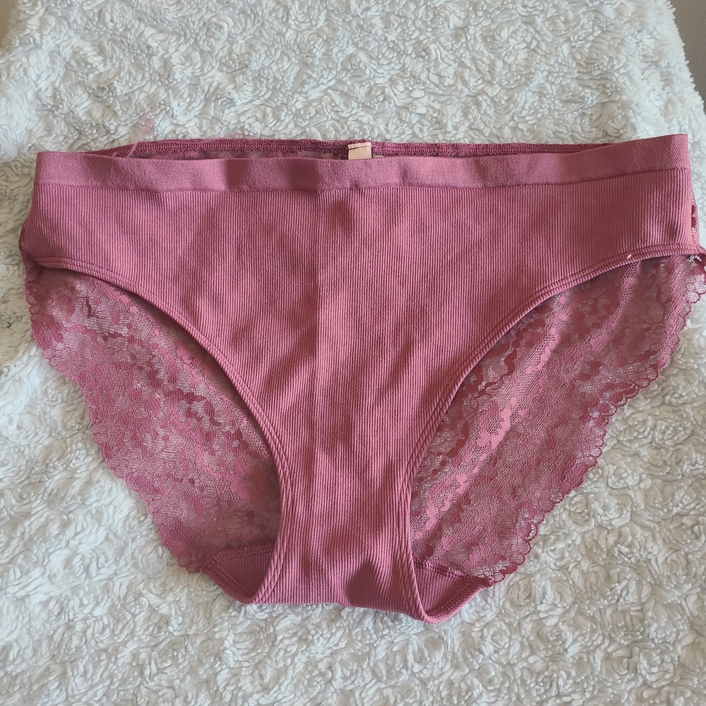 NWT Victoria's Secret Pink Ribbed And Laced Panties